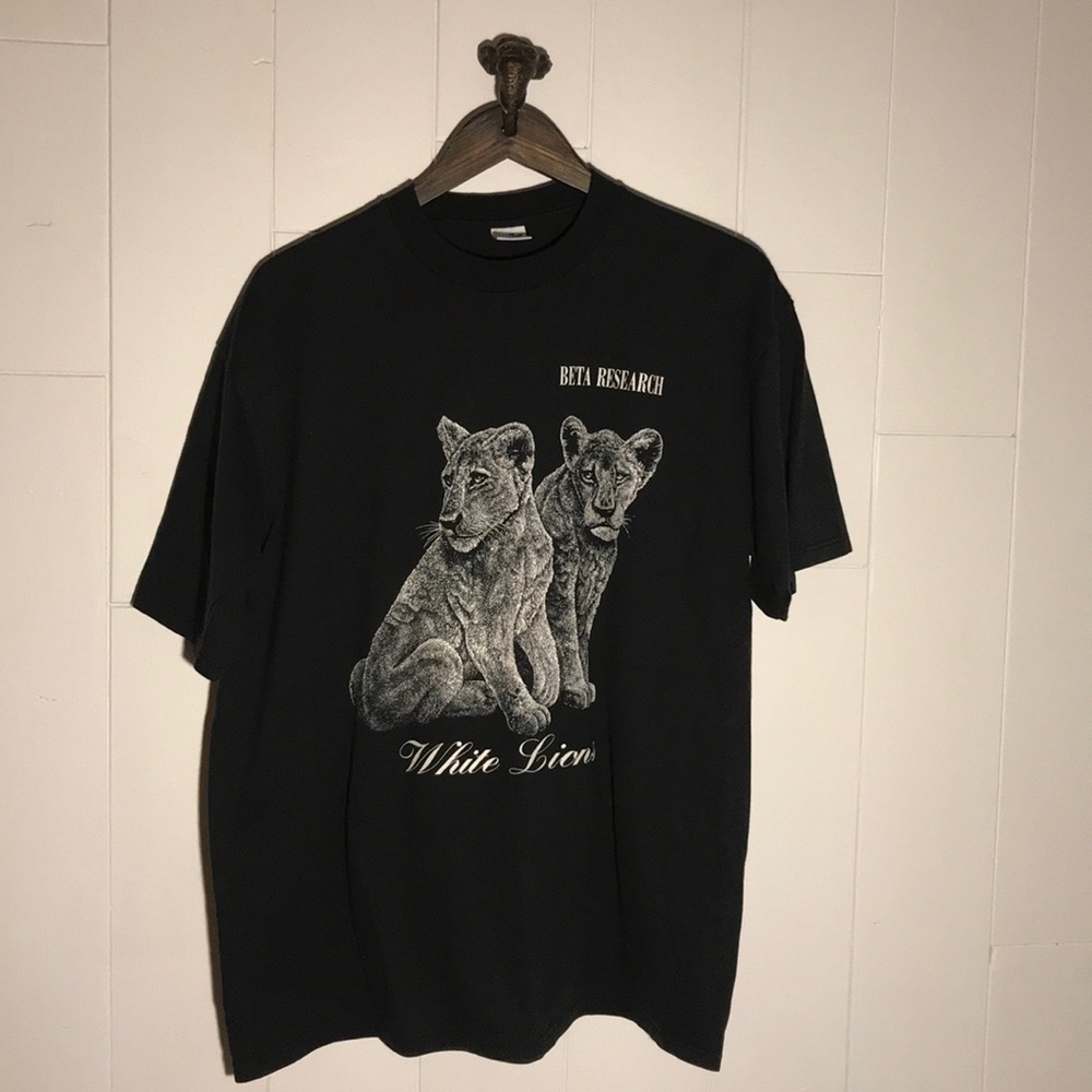 (18) Vintage beta research white lions shirt